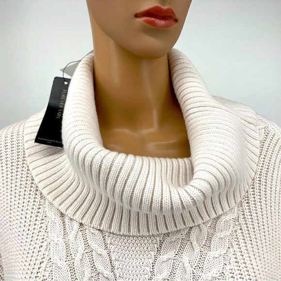 NWT Banana Republic Women’s Cable Knit White Sweater Size L - Picture 2 of 8